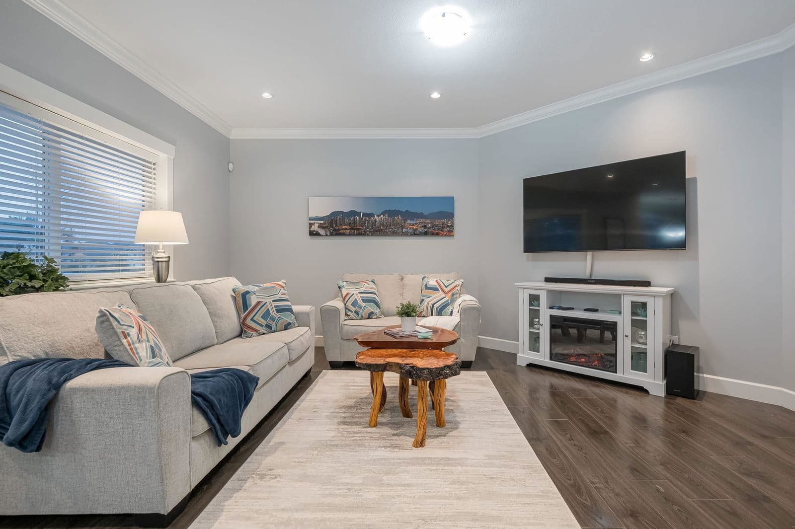 PublicWebsiteListing image 4