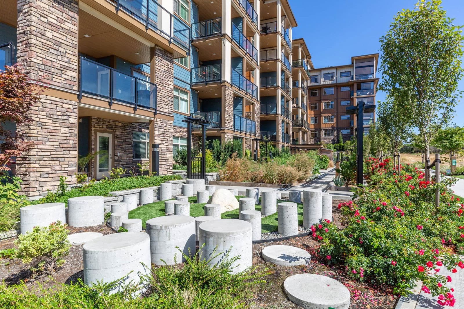 PublicWebsiteListing image 2